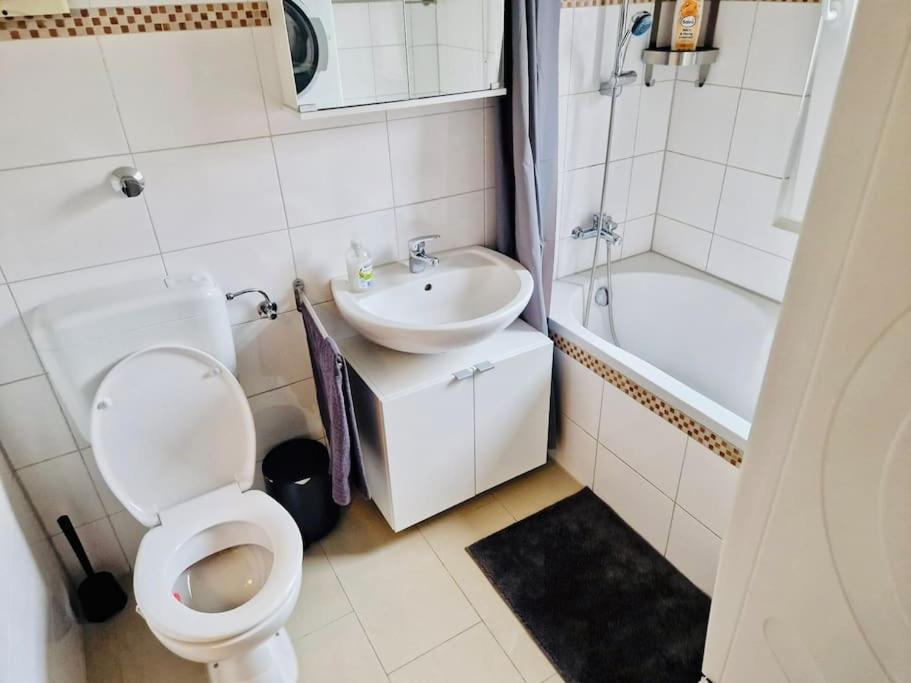 Berta Koelner Vorstadtwohnung Apartment